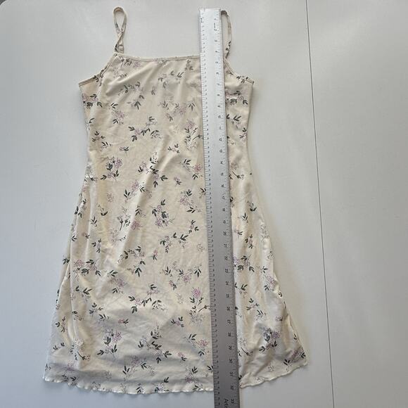 SHEIN Floral Slip Dress Light Yellow Ditsy Lettuce Hem Y2K Style Size Medium - Picture 10 of 10